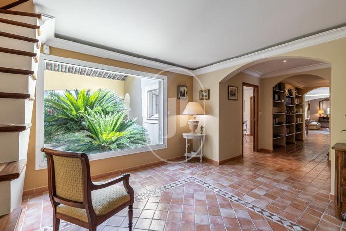 Image No.6-Maison de 6 chambres à vendre à Rochefort-du-Gard