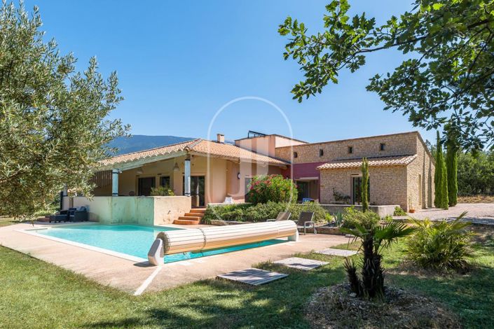 Image No.10-4 Bed House for sale