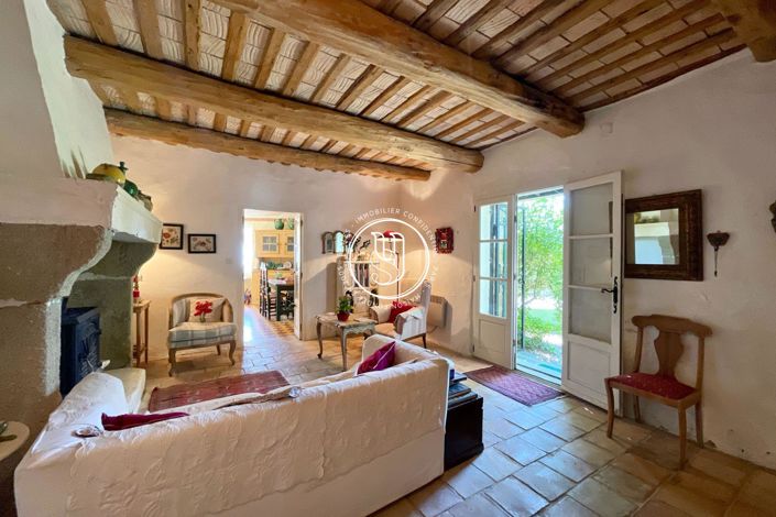 Image No.8-3 Bed House for sale