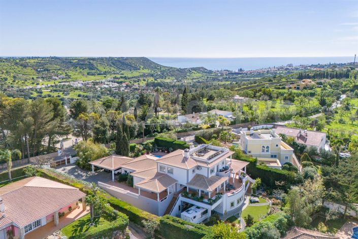 Image No.2-5 Bed House for sale