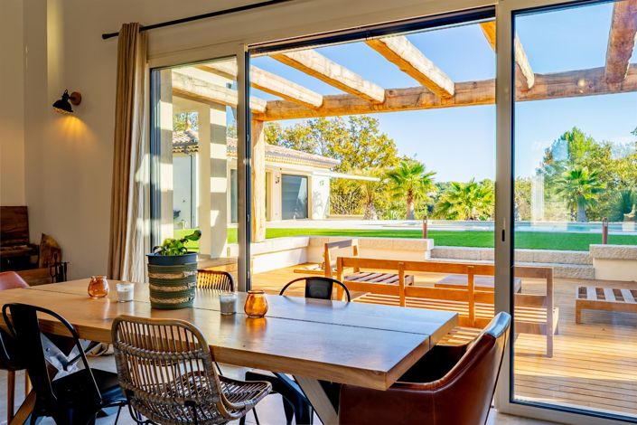 Image No.10-4 Bed House for sale