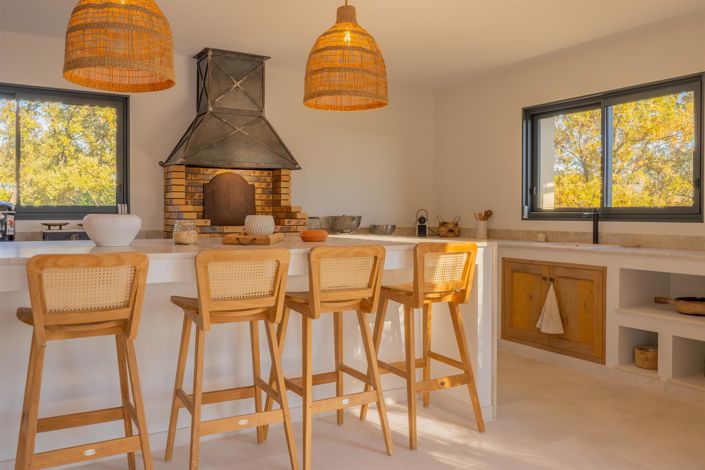 Image No.27-4 Bed House for sale