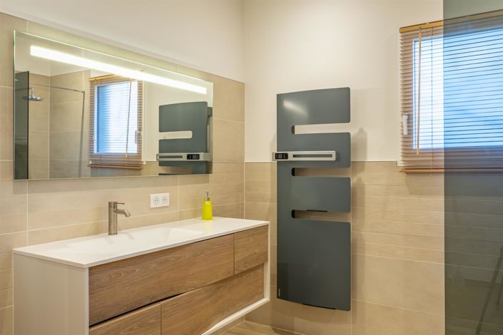 Image No.28-4 Bed House for sale