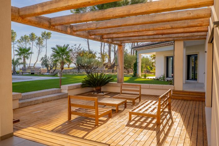 Image No.5-4 Bed House for sale