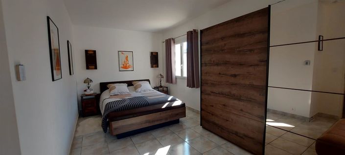 Image No.21-3 Bed House for sale