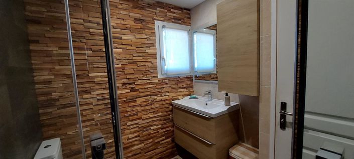 Image No.22-3 Bed House for sale