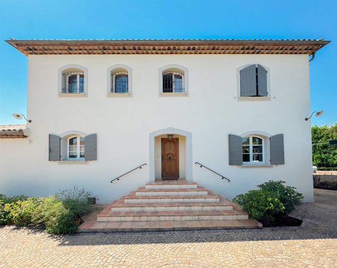 Image No.8-Maison de 5 chambres à vendre à Le Muy