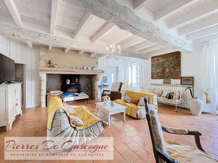 Image No.7-3 Bed House for sale