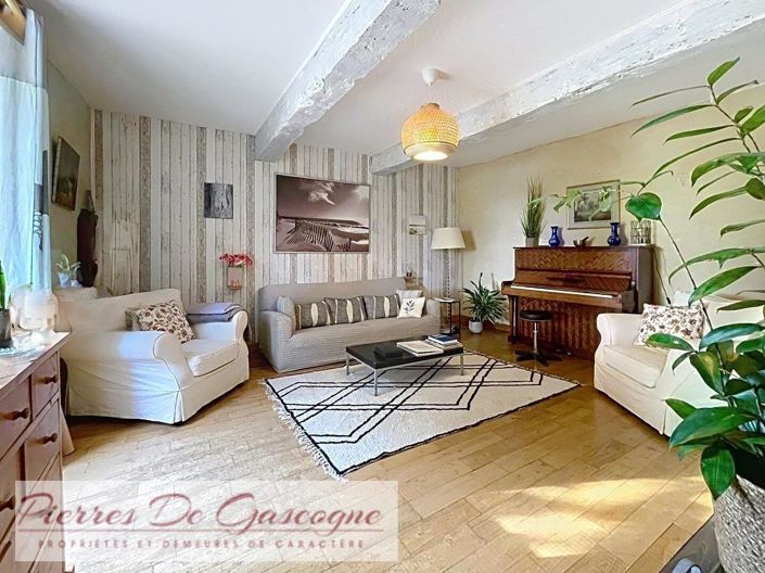 Image No.15-3 Bed House for sale