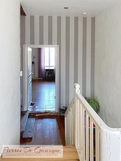 Image No.16-3 Bed House for sale