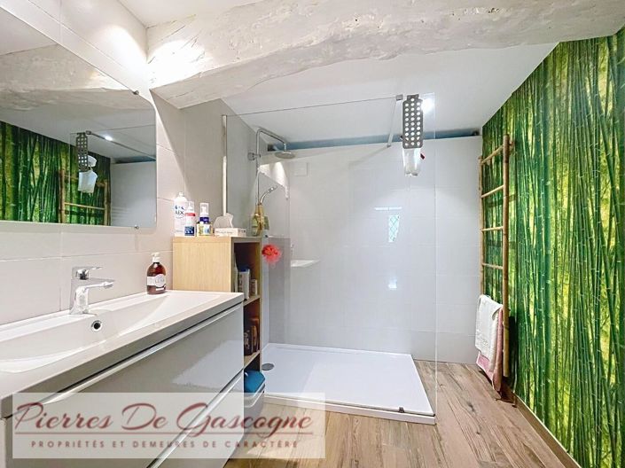 Image No.7-3 Bed House for sale