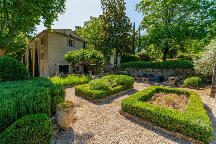 Image No.7-7 Bed Property for sale