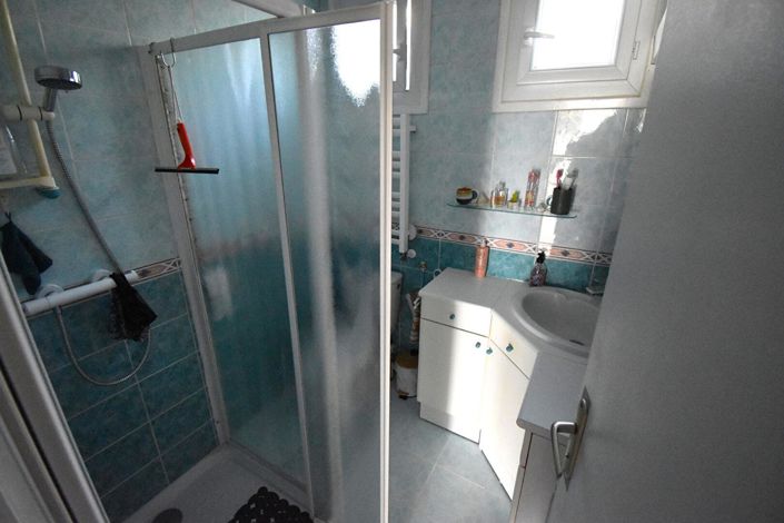 Image No.3-1 Bed House for sale