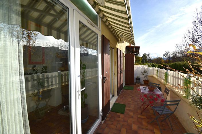 Image No.4-1 Bed House for sale