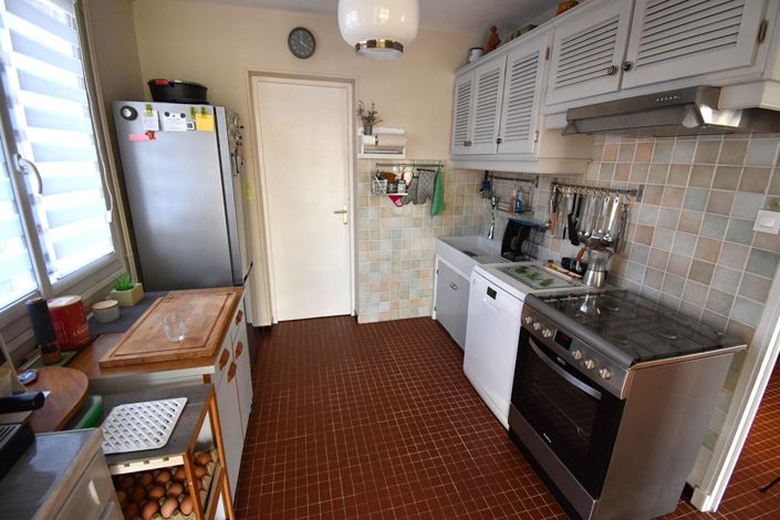 Image No.5-1 Bed House for sale