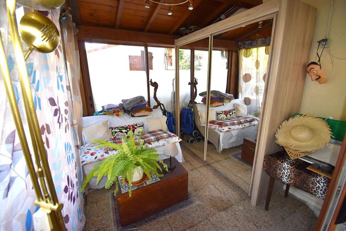 Image No.7-1 Bed House for sale