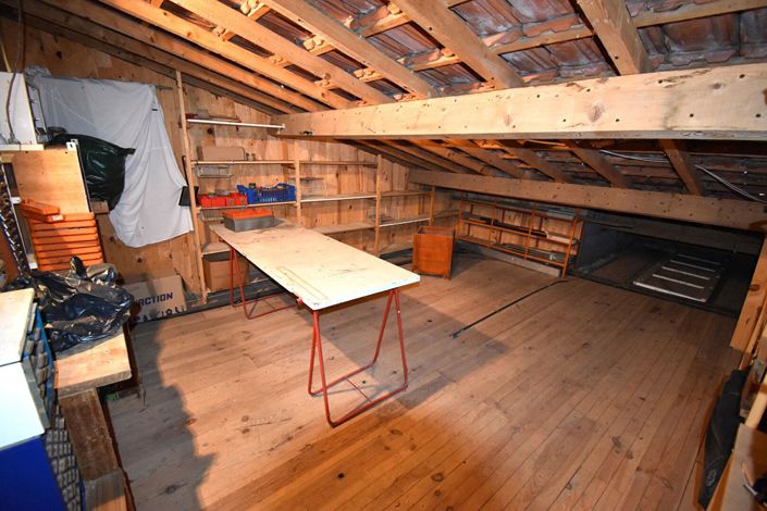 Image No.9-1 Bed House for sale