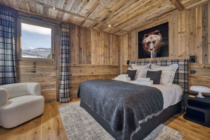 Image No.8-4 Bed Property for sale