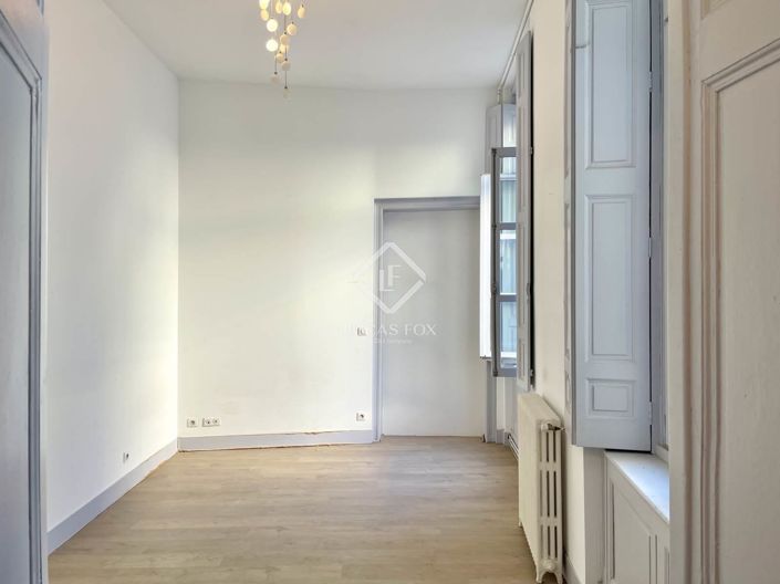 Image No.5-3 Bed Apartment for sale