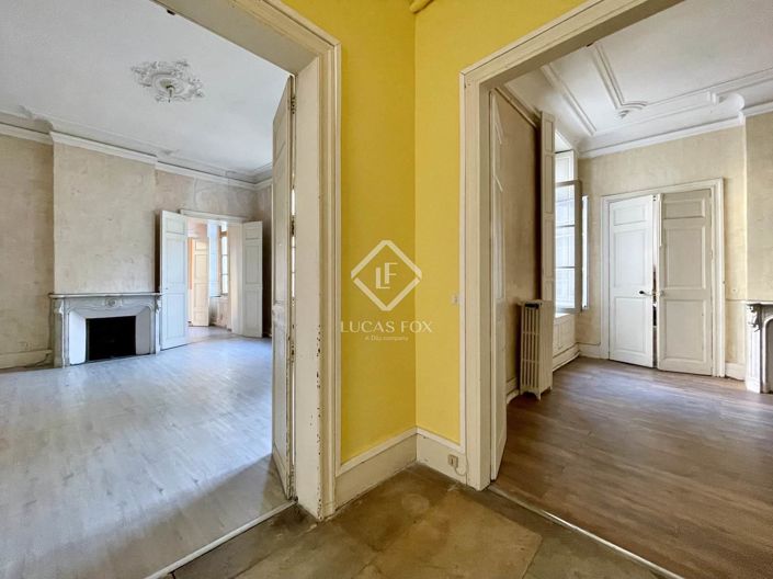 Image No.10-3 Bed Apartment for sale