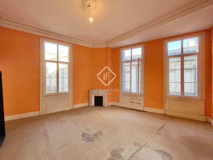 Image No.9-3 Bed Apartment for sale