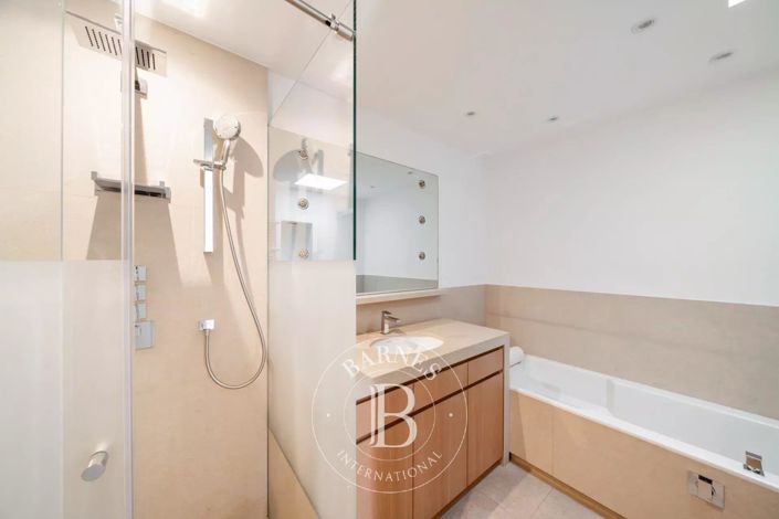 Image No.16-3 Bed Apartment for sale