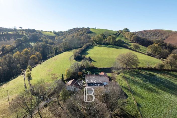 Image No.30-4 Bed House for sale