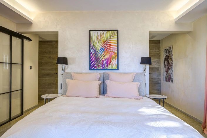 Image No.41-5 Bed House for sale