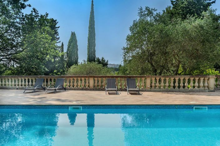 Image No.17-11 Bed House for sale