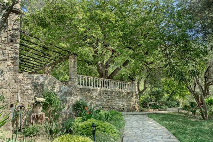 Image No.30-11 Bed House for sale