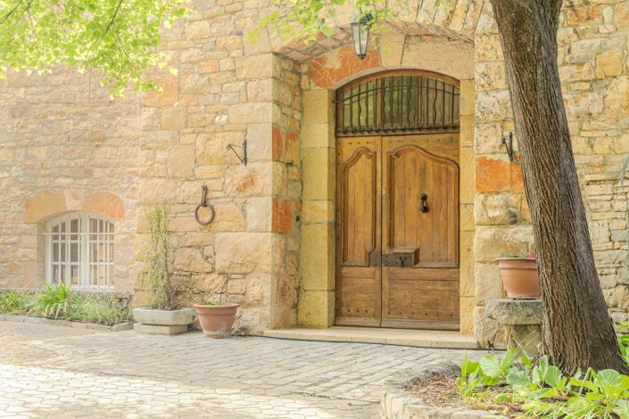 Image No.8-11 Bed House for sale