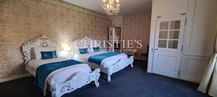 Image No.13-10 Bed House for sale