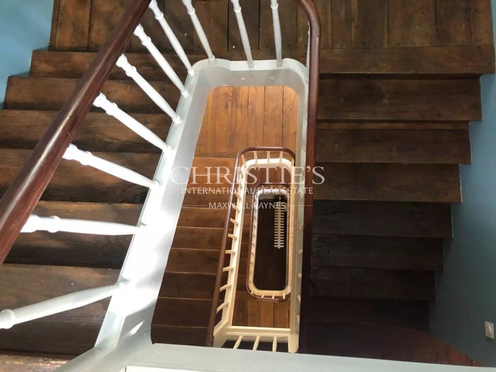 Image No.16-10 Bed House for sale