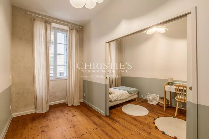 Image No.10-3 Bed Apartment for sale