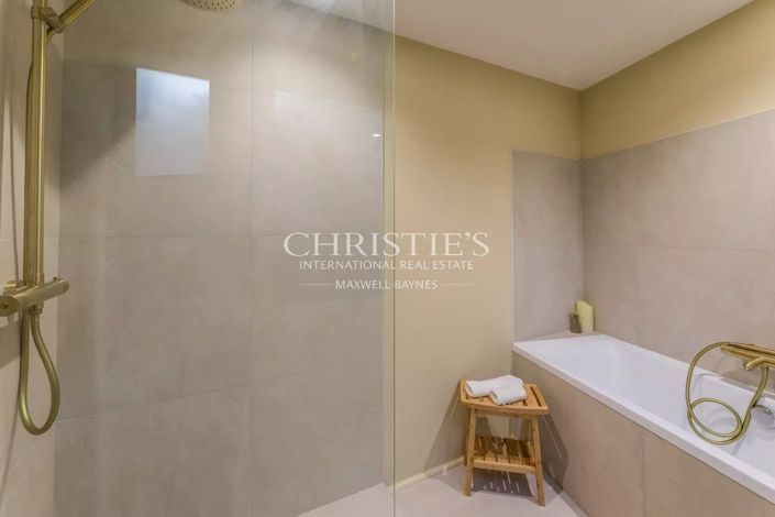 Image No.16-3 Bed Apartment for sale