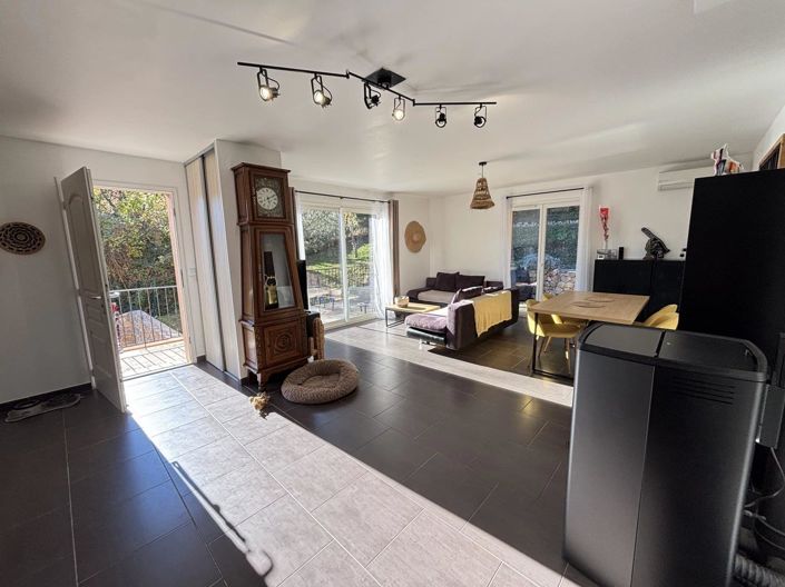 Image No.5-Maison de 4 chambres à vendre à Bargemon