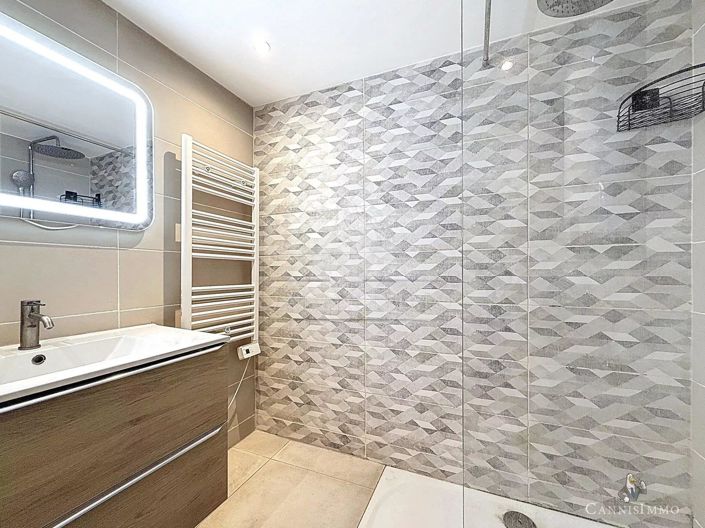 Image No.9-Appartement de 1 chambre à vendre à Cannes