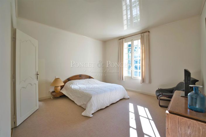 Image No.15-House for sale