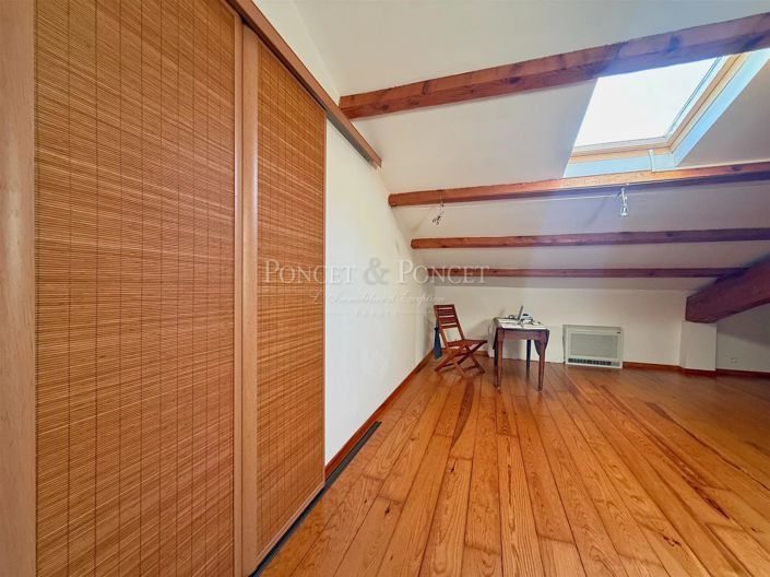 Image No.16-House for sale