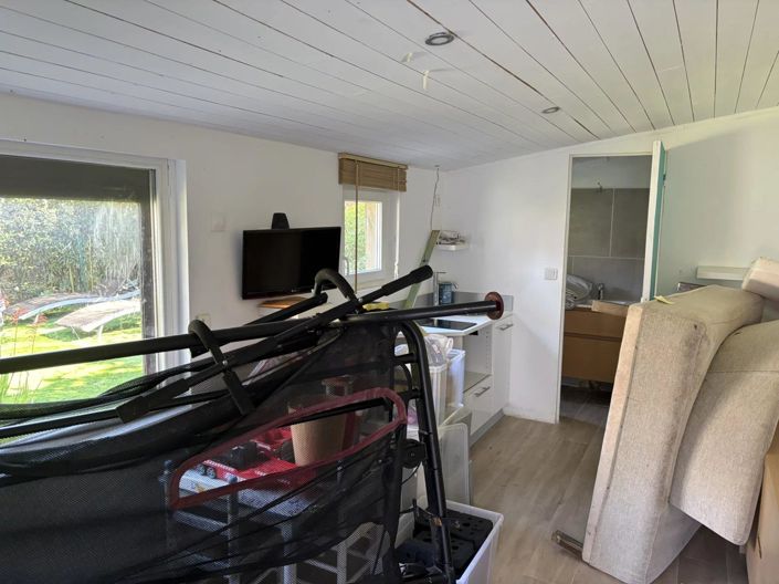 Image No.18-5 Bed House for sale