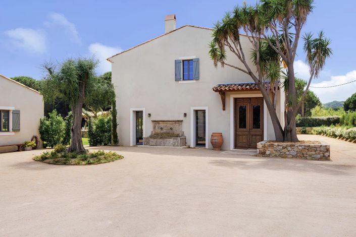 Image No.21-5 Bed House for sale