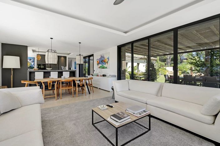 Image No.15-7 Bed House for sale