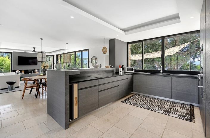 Image No.16-7 Bed House for sale