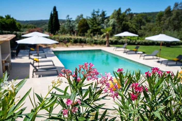 Image No.4-7 Bed House for sale