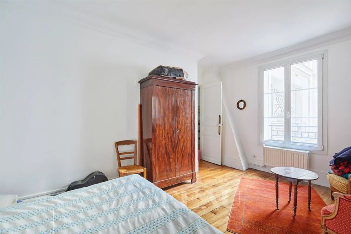 Image No.11-3 Bed Apartment for sale