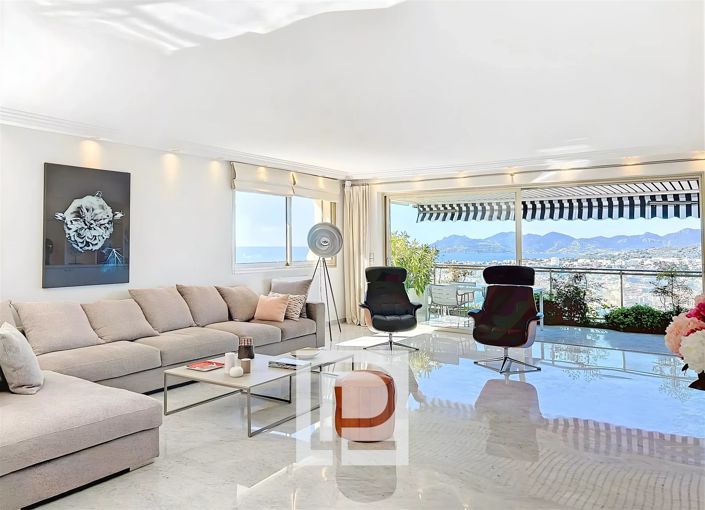 Image No.3-3 Bed Apartment for sale