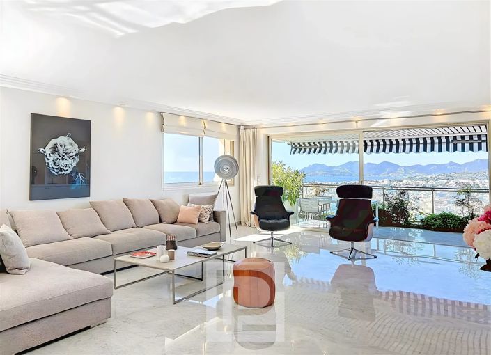 Image No.3-3 Bed Apartment for sale