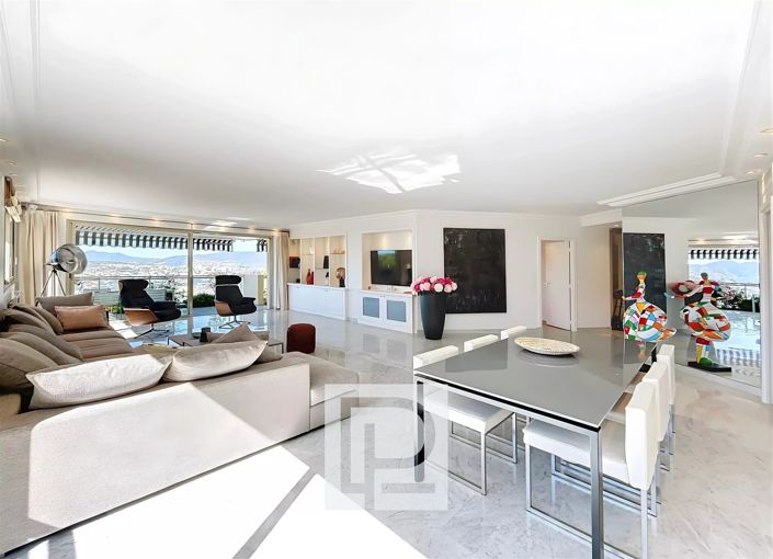 Image No.4-3 Bed Apartment for sale