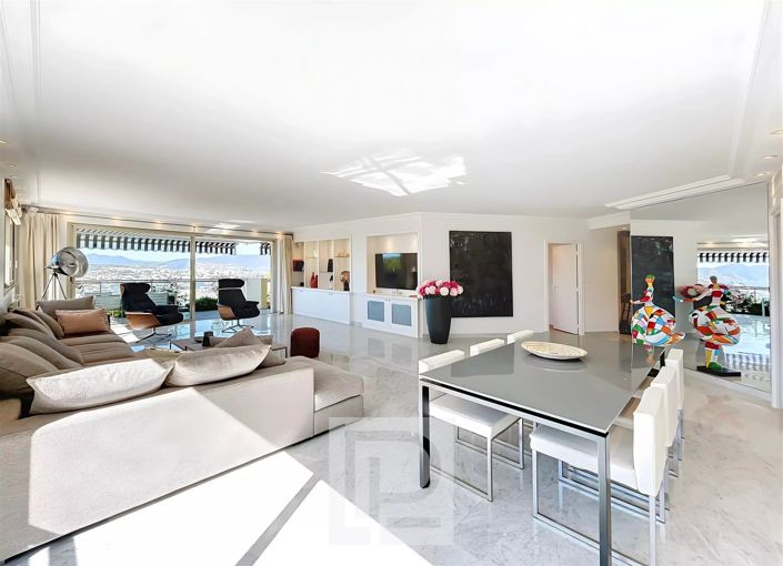 Image No.4-3 Bed Apartment for sale