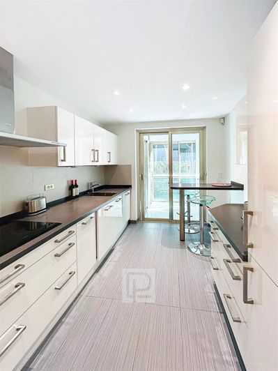 Image No.5-Appartement de 3 chambres à vendre à Le Cannet